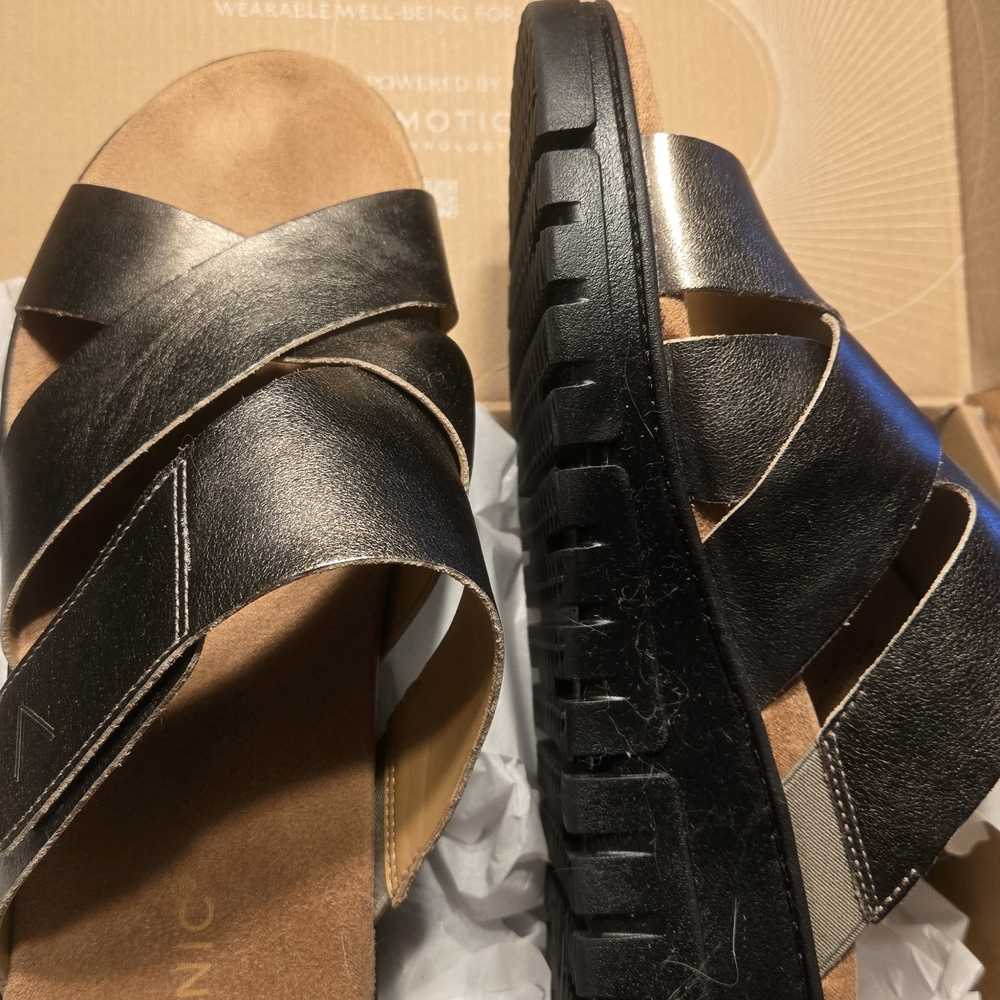 Vionic Black and Gunmetal Metallic Sandals